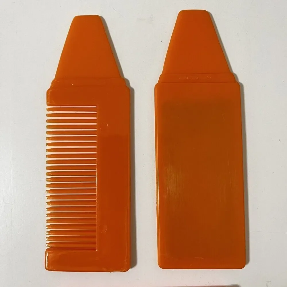 Unbranded vintage crayon
